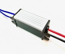 PSM-S3A12V Jännitemuuttaja stabiloitu ± 1%