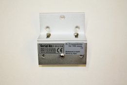 Z-asennuskulma alumiinia Ner 600R ja 700R magneeteille