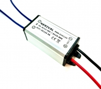 PSM-S3A12V Jännitemuuttaja stabiloitu ± 1%