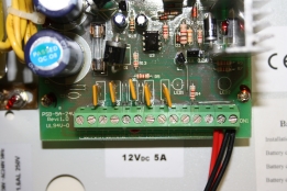 PSB-5A-12V 230VAC/ 12VDC, 5A ( 5 x 1A)