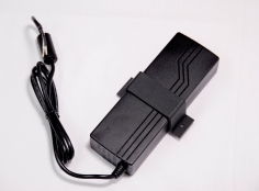  EA 11202A-SK Jännitelähde 12VDC 8,5A